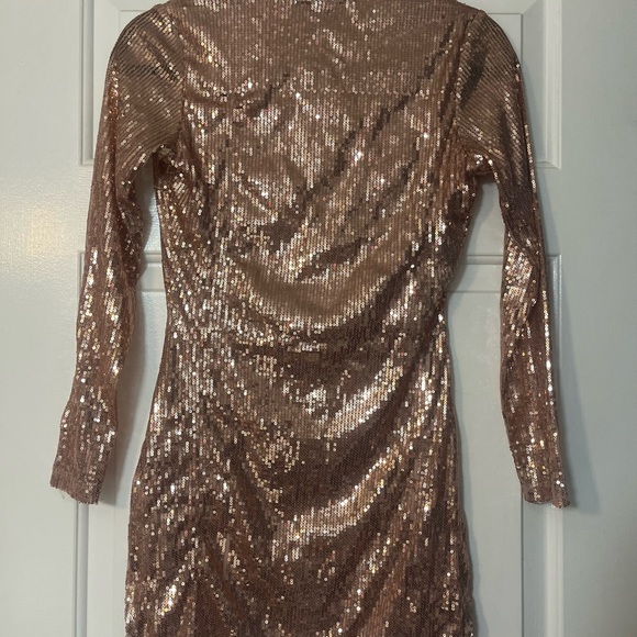 Rose gold sequin party dress - Picture 2 of 2